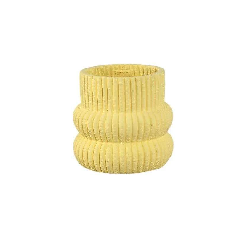 Blumentopf – Runde Form, Zement Material, Gerippte Struktur, Gelbe Oberfläche, M – Lucas | PTMD