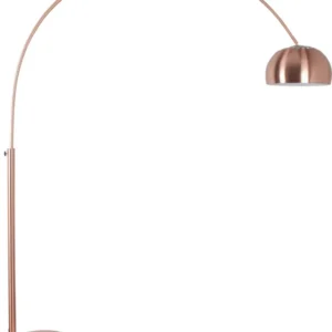 Stehlampe Bogenlampe Kupfer METAL BOW COPPER von Zuiver mit geschwungenem Metallgestell und Kuppelschirm in Gesamtansicht.