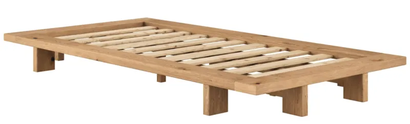 Karup JAPAN Bett aus Eiche natur in Gesamtansicht mit Holzrahmen und Lamellenboden.