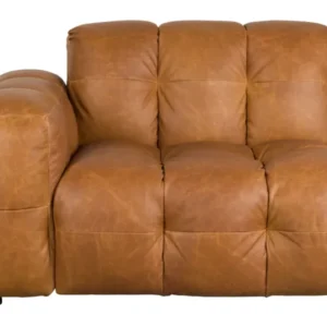 Sofa-Element Hackman mit Armlehne links in Cognac, Gesamtansicht mit Steppnähten.