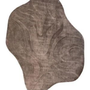 Teppich Metz beige 240x350 cm mit abstraktem, gewelltem Muster in Taupetönen, Gesamtansicht.