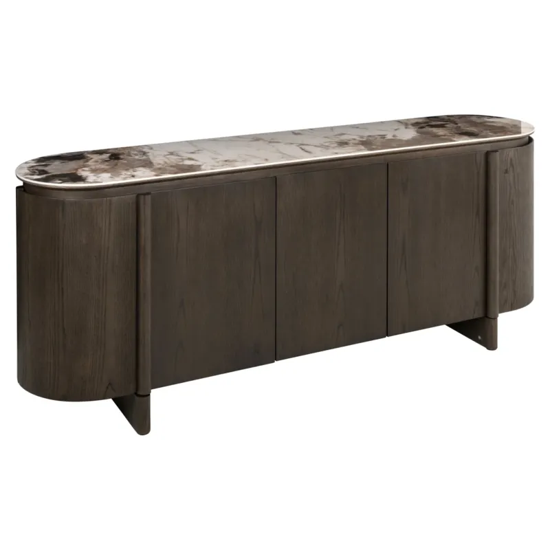 Sideboard Langford in Braun mit abgerundeten Enden, dunklem Eichenfurnier-Gestell und grauer Keramikplatte, Gesamtansicht.