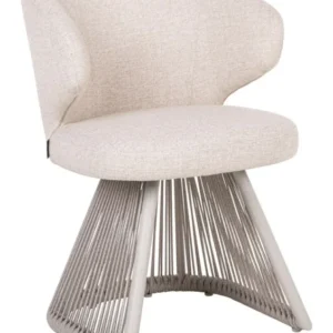 Outdoor Stuhl Nuba Beige Alpine mit geschwungener Rückenlehne und Seilgeflecht-Gestell in Gesamtansicht.
