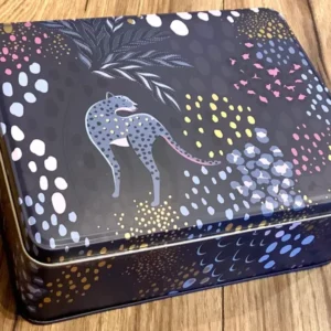 Blechdose Winter Leopard SARA MILLER 19x15x7cm
